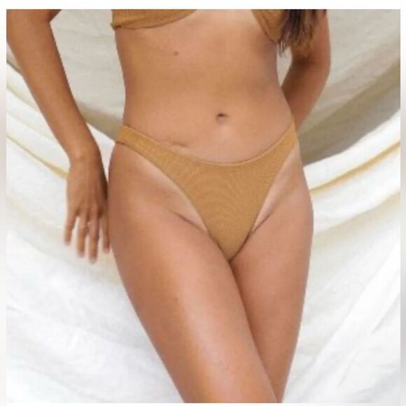 Stone Fox Swim Enki Bikini Bottom - Picture 1 of 6